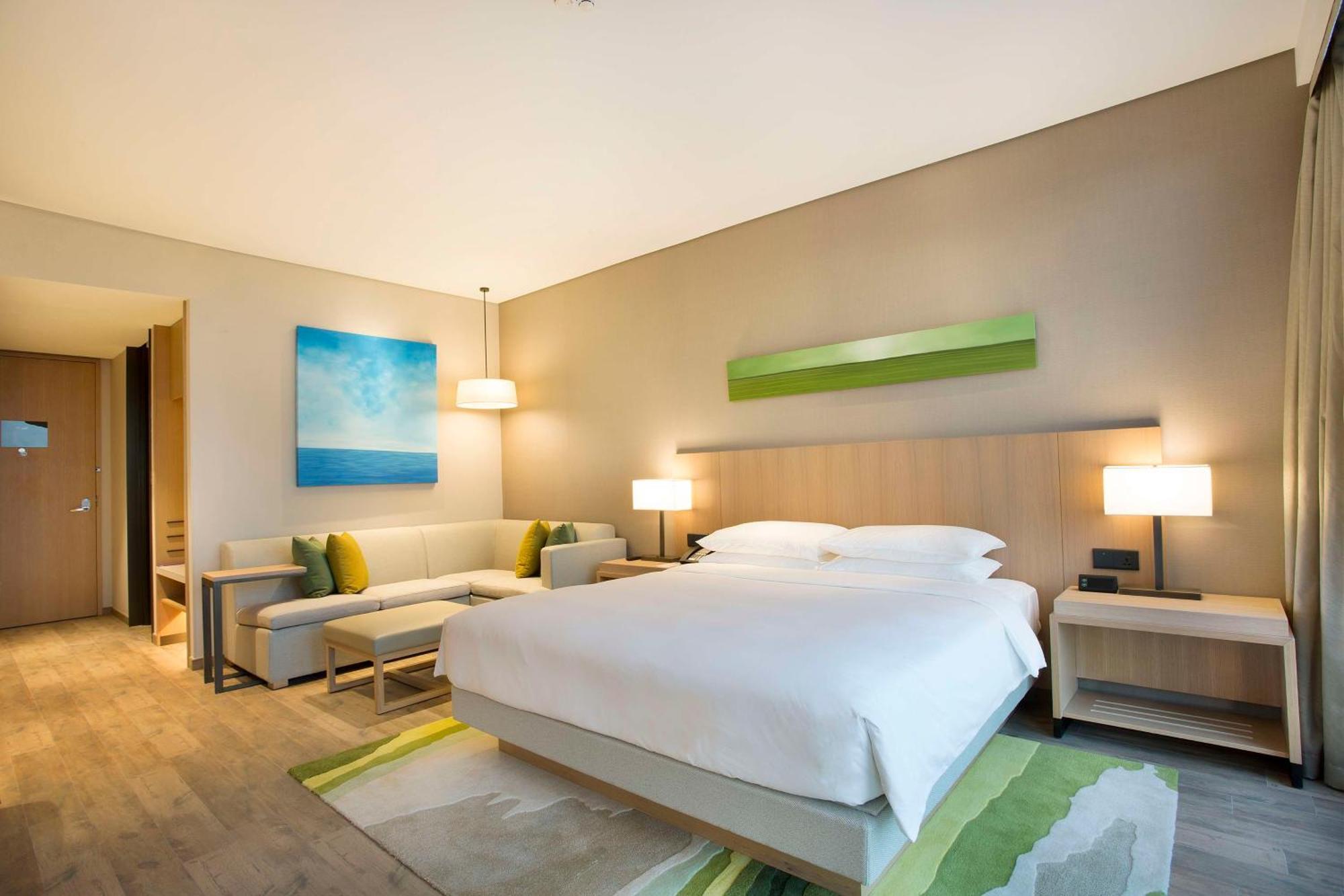 Hyatt Place Sanya City Center Exterior photo