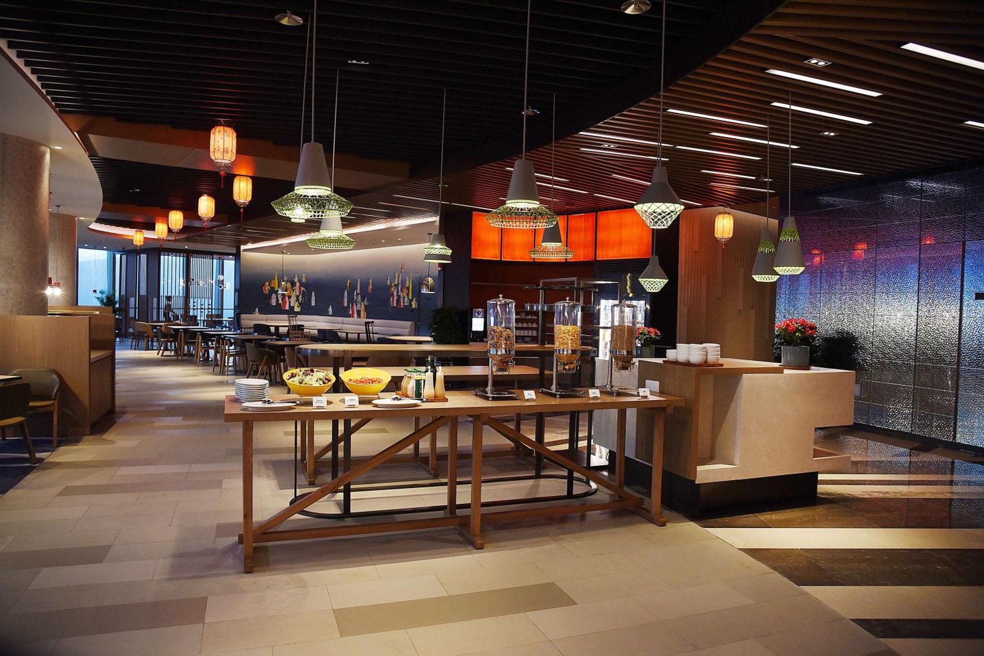 Hyatt Place Sanya City Center Exterior photo